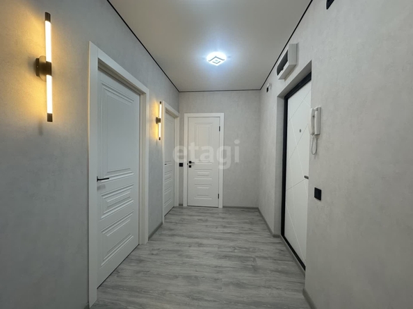 
   Продам 2-комнатную, 48.5 м², Цезаря Куникова ул, 24/1

. Фото 6.