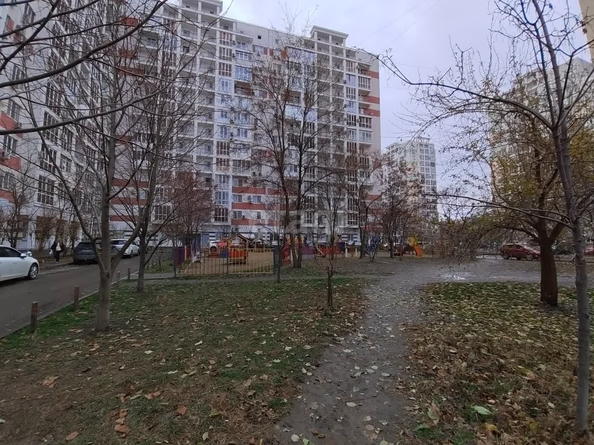 
   Продам 2-комнатную, 64 м², Яна Полуяна ул, 43

. Фото 6.