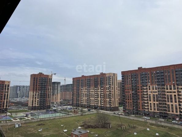 
   Продам 2-комнатную, 52 м², Жириновского ул, 1/8

. Фото 12.