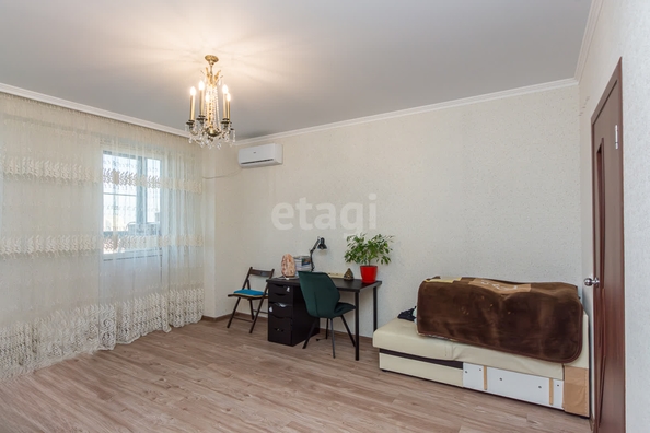 
   Продам 3-комнатную, 108.8 м², Буденного ул, 129

. Фото 12.