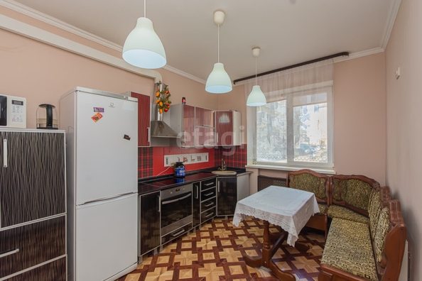 
   Продам 2-комнатную, 57.8 м², Рахманинова С.В. ул, 31

. Фото 3.