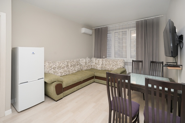 
   Продам 1-комнатную, 39.3 м², Героя Георгия Бочарникова ул, 4/1

. Фото 3.