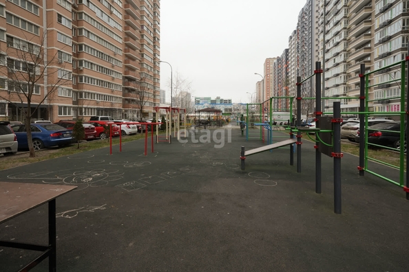 
   Продам 1-комнатную, 39.3 м², Героя Георгия Бочарникова ул, 4/1

. Фото 19.