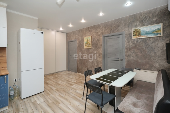 
   Продам 2-комнатную, 65.9 м², Героя Георгия Бочарникова ул, 1

. Фото 8.