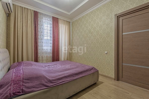 
   Продам 1-комнатную, 47 м², Российская ул, 72/2

. Фото 4.