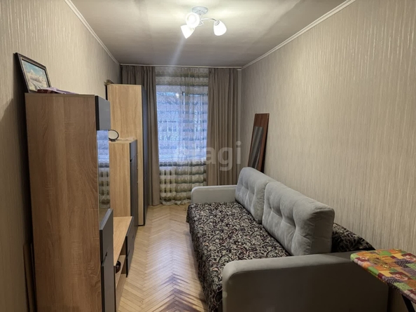 
   Продам 2-комнатную, 43.3 м², Курчатова ул, 4

. Фото 1.