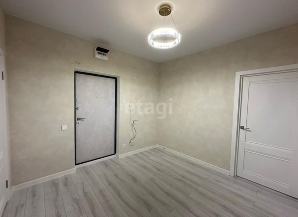 
   Продам 2-комнатную, 71 м², Григория Булгакова ул, 13

. Фото 6.