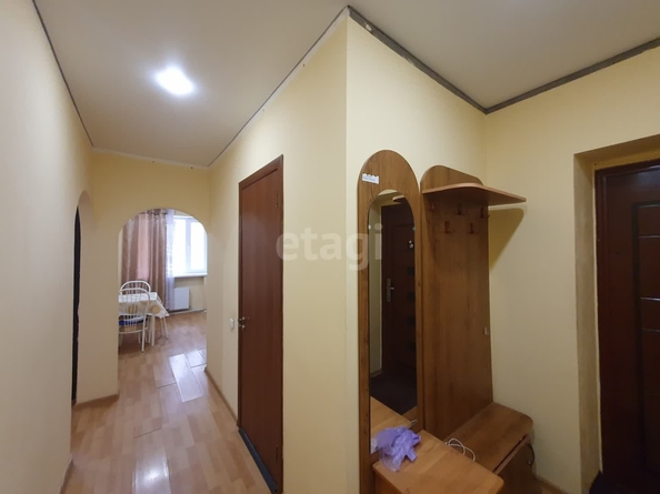 
   Продам 1-комнатную, 35.7 м², 1-го Мая ул, 302

. Фото 5.