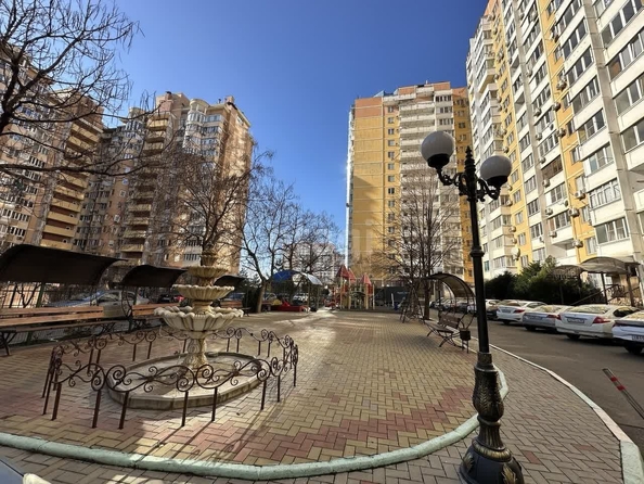 
   Продам 1-комнатную, 38.2 м², Атарбекова ул, 5/1

. Фото 10.