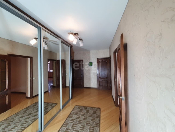 
   Продам 2-комнатную, 71 м², Школьная ул, 13/5

. Фото 9.