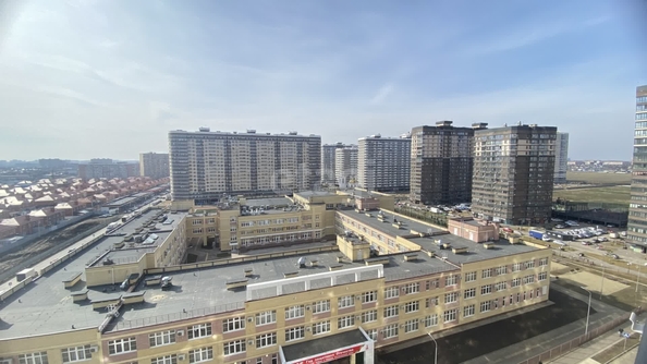 
   Продам 3-комнатную, 87.8 м², Адмирала Крузенштерна ул, 6

. Фото 19.