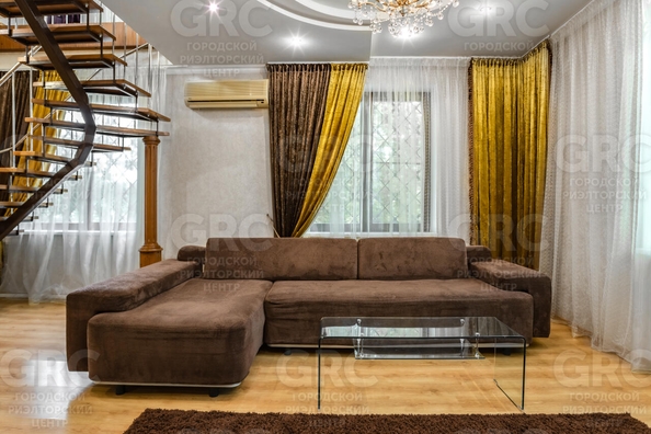 
   Продам коттедж, 260 м², Сочи

. Фото 8.