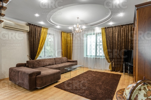 
   Продам коттедж, 260 м², Сочи

. Фото 9.