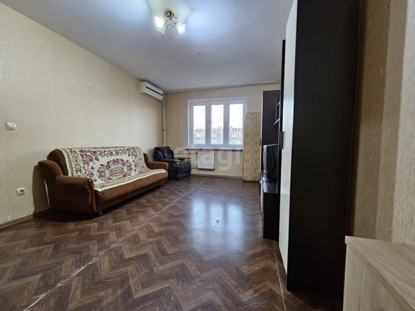 
   Продам 1-комнатную, 39.5 м², Академика Лукьяненко П.П. ул, 8

. Фото 1.