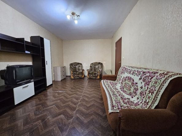 
   Продам 1-комнатную, 39.5 м², Академика Лукьяненко П.П. ул, 8

. Фото 3.