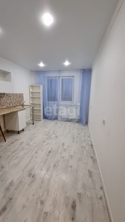 
   Продам 2-комнатную, 65.8 м², Петра Метальникова ул, 5/1

. Фото 12.