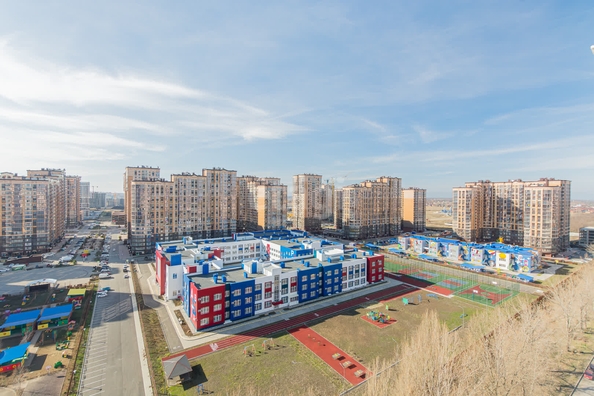 
   Продам 2-комнатную, 62 м², Конгрессная ул, 19/1

. Фото 15.