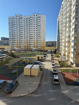 
   Продам 1-комнатную, 36 м², Ленина ул, 190к1

. Фото 2.