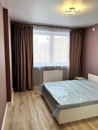 
  Сдам в аренду 2-комнатную квартиру, 91 м², Краснодар

. Фото 4.