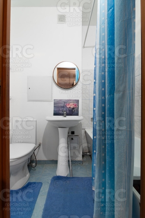 
  Продается 2-комн. квартира, 44 м², Вишневый пер, д. 85б
. Фото 10.