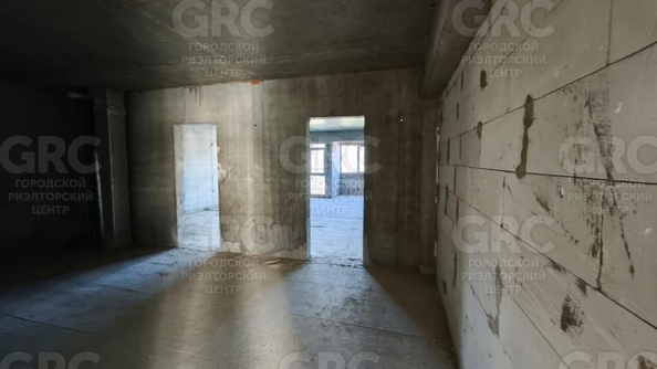 
  Продается 2-комн. квартира, 82.2 м², Туапсинская ул, д. 19
. Фото 45.