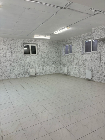 
  Продается универсальное помещение, 400 м², Петра Метальникова ул
. Фото 3.