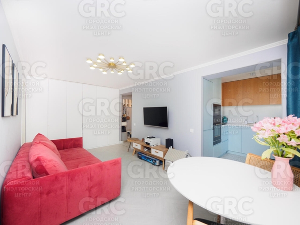 
   Продам 2-комнатную, 48 м², Воровского ул, 60

. Фото 1.
