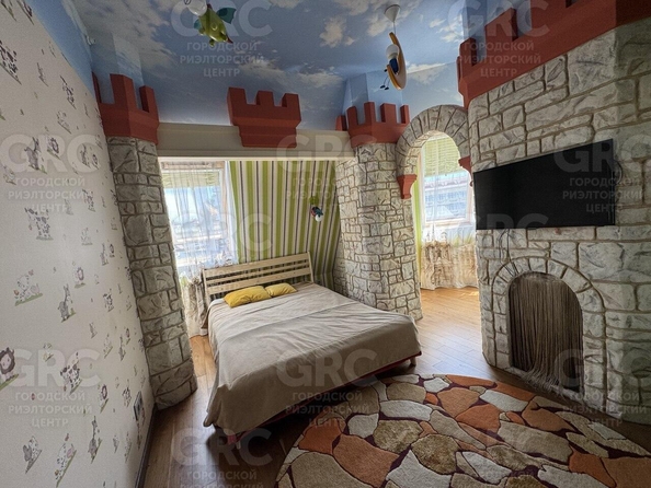 
  Продается 4-комн. квартира, 189 м², Пирогова ул, д. 40А
. Фото 17.