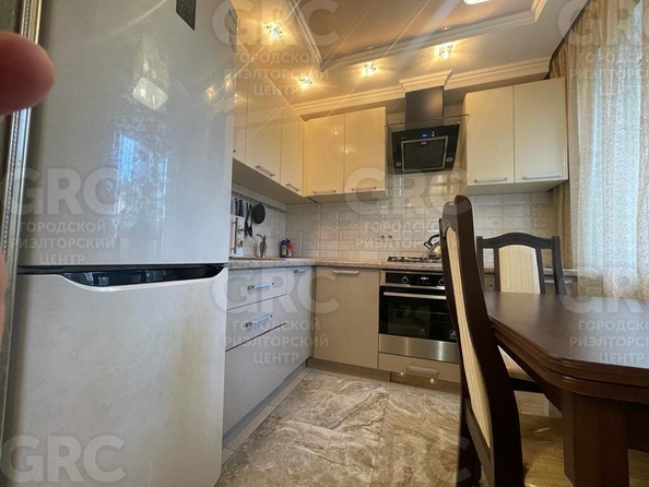 
   Продам 1-комнатную, 26.9 м², Ульянова ул, 107

. Фото 3.