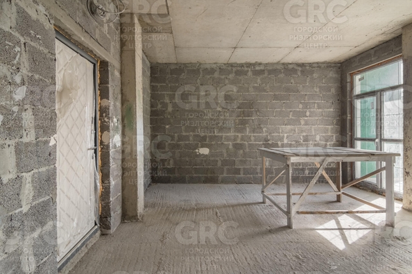 
   Продам студию квартира, 33.5 м², Известинская ул, 29/2

. Фото 2.