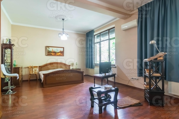 
   Продам коттедж, 320 м², Сочи

. Фото 23.