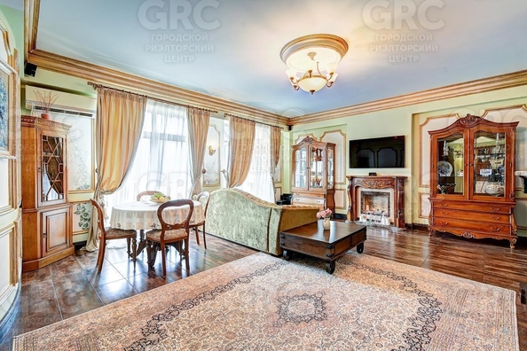 
  Продается 3-комн. квартира, 110 м², Пирогова ул, д. 40А
. Фото 8.