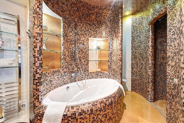 
  Продается 3-комн. квартира, 110 м², Пирогова ул, д. 40А
. Фото 11.