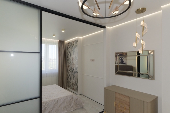 
   Продам 1-комнатную, 40 м², Крылова ул, 15к2

. Фото 5.