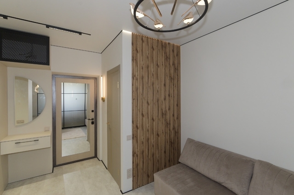 
   Продам 1-комнатную, 40 м², Крылова ул, 15к2

. Фото 17.