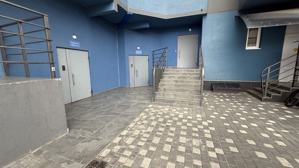 
   Продам 1-комнатную, 39 м², Астраханская ул, 71А

. Фото 4.