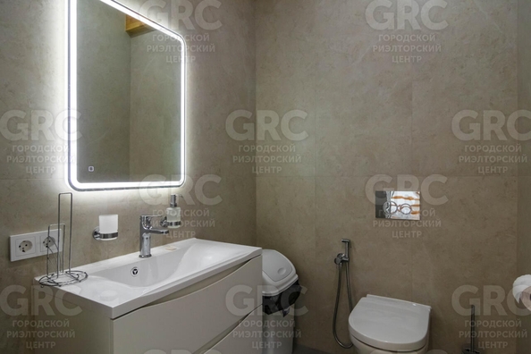 
   Продам коттедж, 280 м², Сочи

. Фото 25.