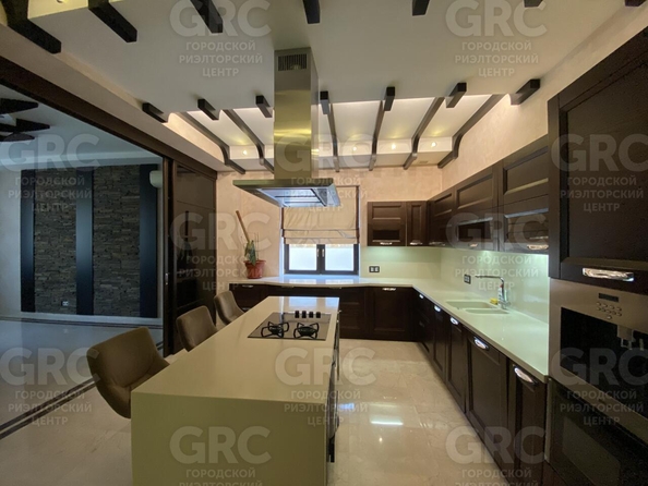
   Продам дом, 500 м², Сочи

. Фото 5.