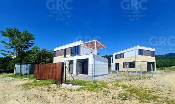 
   Продам дом, 190 м², Сочи

. Фото 2.