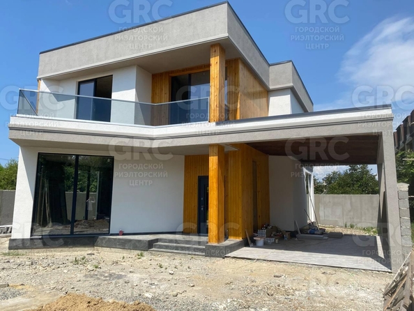 
   Продам дом, 231 м², Сочи

. Фото 1.