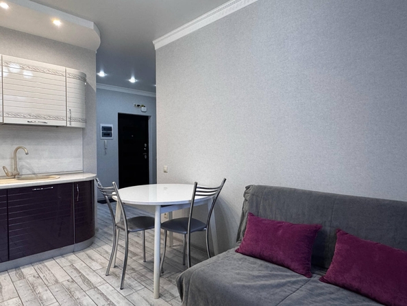
   Продам 1-комнатную, 36.5 м², Нижнеимеретинская ул, 139А

. Фото 6.