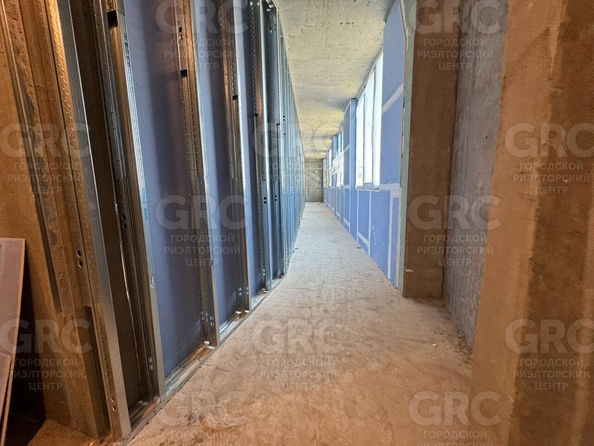 
   Продам 3-комнатный апартамент, 157.5 м², Виноградная ул, 14

. Фото 31.