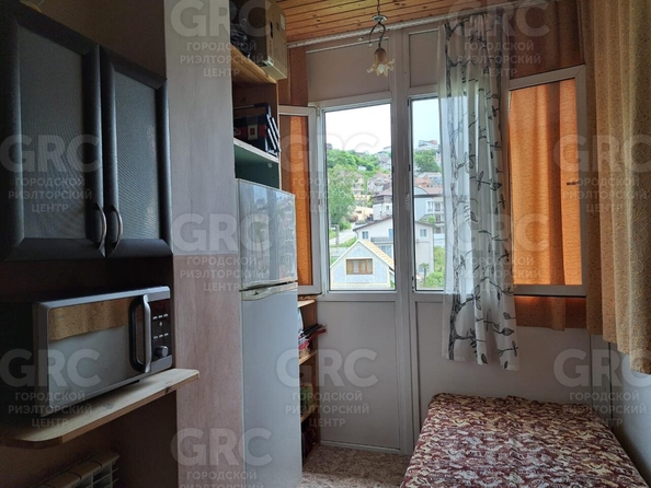 
   Продам 1-комнатную, 34.2 м², Виноградная ул, 230а

. Фото 3.