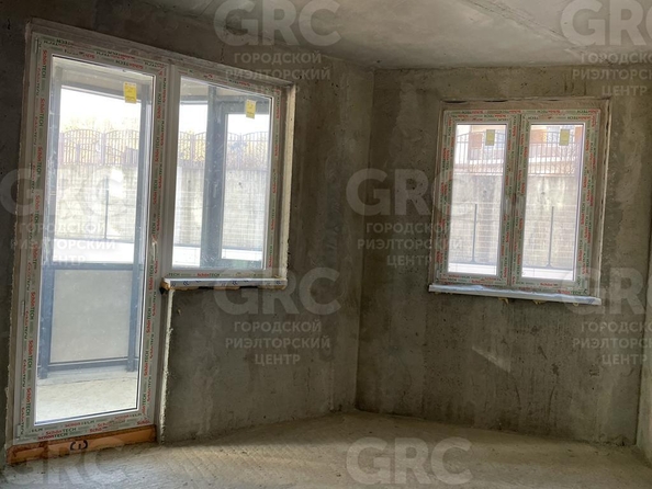 
   Продам 2-комнатную, 57 м², Ленина ул, 298Бк5

. Фото 3.