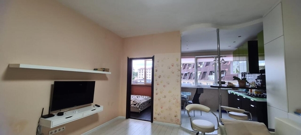 
   Продам 2-комнатную, 50 м², Виноградная ул, 224

. Фото 4.