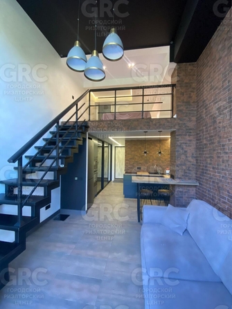
   Продам 1-комнатный апартамент, 28 м², Виноградная ул, 207

. Фото 2.