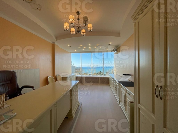 
   Продам 6-комнатную, 376 м², Курортный пр-кт, 94/27

. Фото 27.