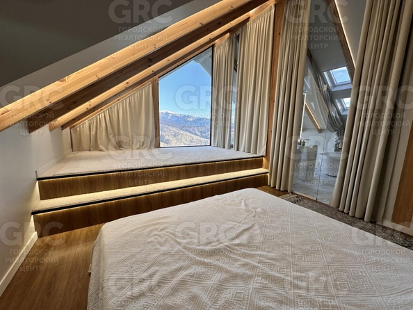 
   Продам дом, 300 м², Сочи

. Фото 10.