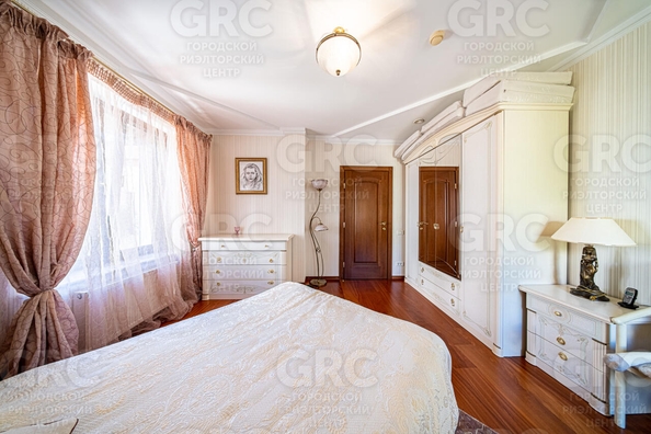 
   Продам дом, 580 м², Сочи

. Фото 9.
