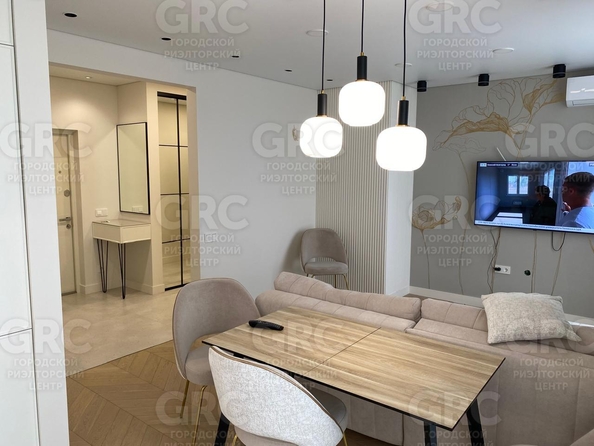
   Продам 3-комнатную, 64.1 м², Пластунская ул, 123Ак3

. Фото 3.